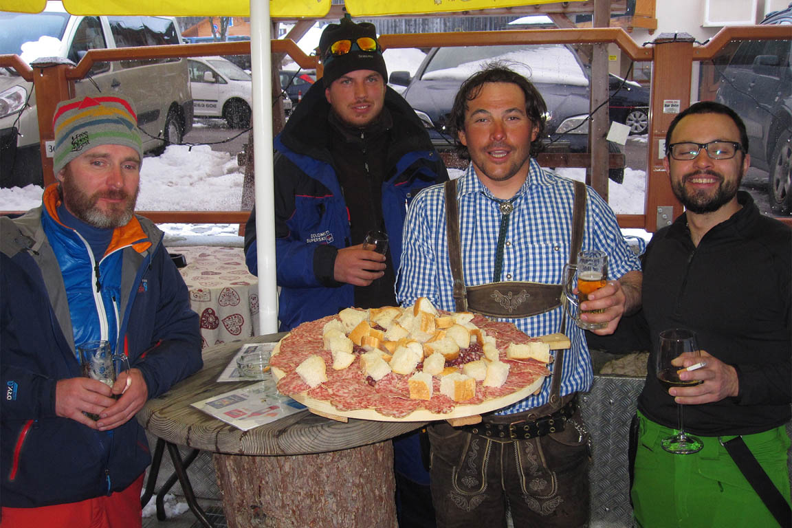 Après Ski in Bar Peter in Arabba